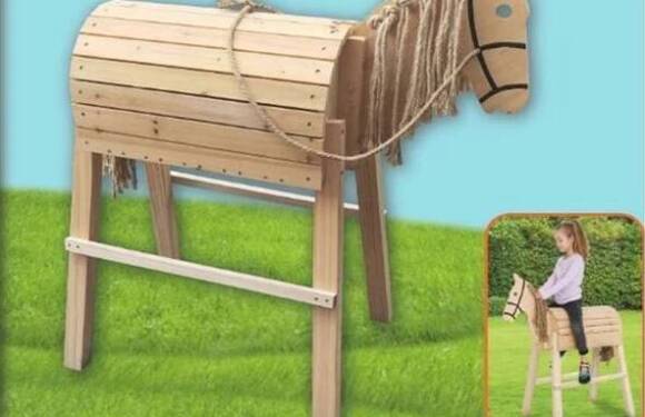 Ostertipp für Kids  – Holzpferd