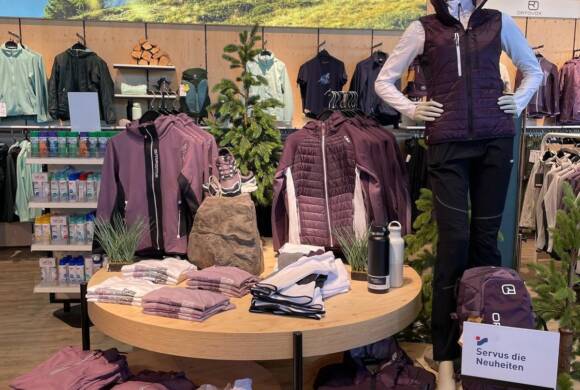 HERBST BEI INTERSPORT SCHUBERTH